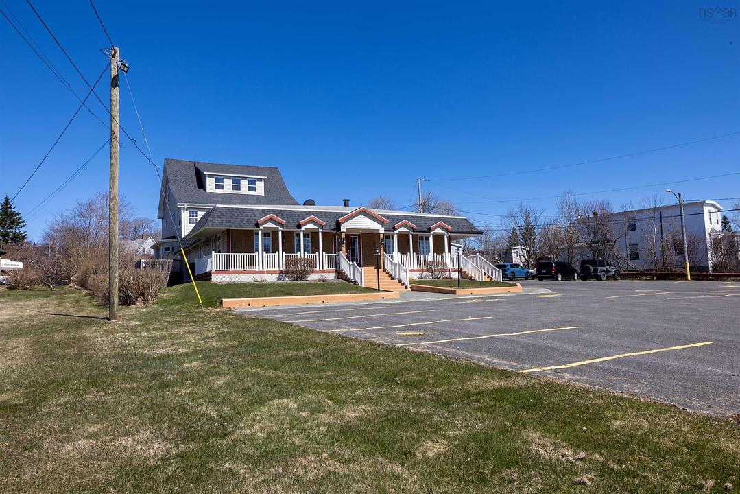 16 Reserve Street, Glace Bay, NS