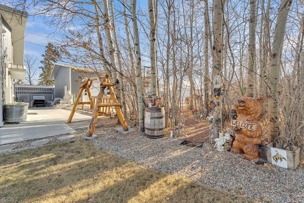 2023 20 Avenue, Bowden, AB