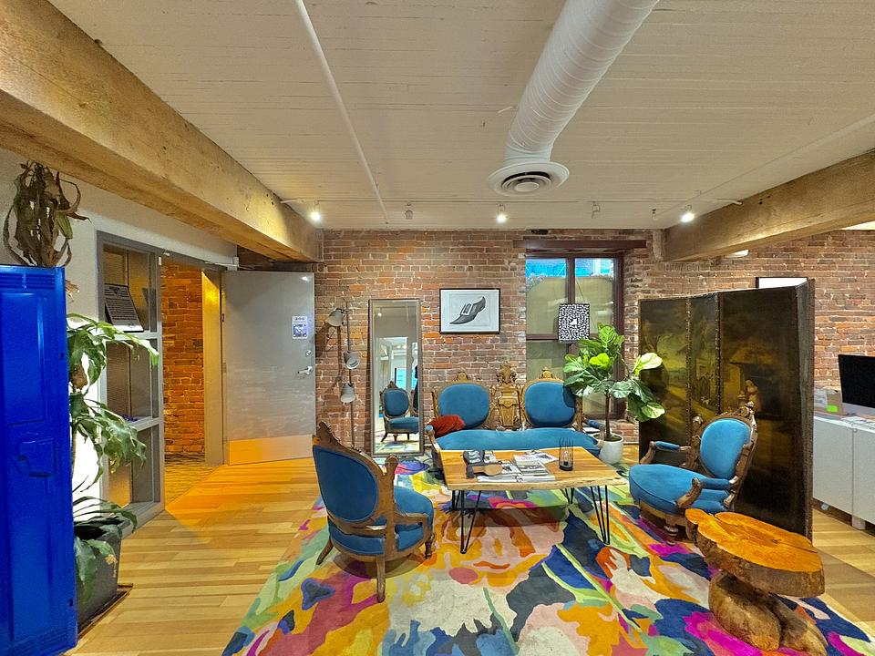 200 - 55 Water Street, Vancouver, BC