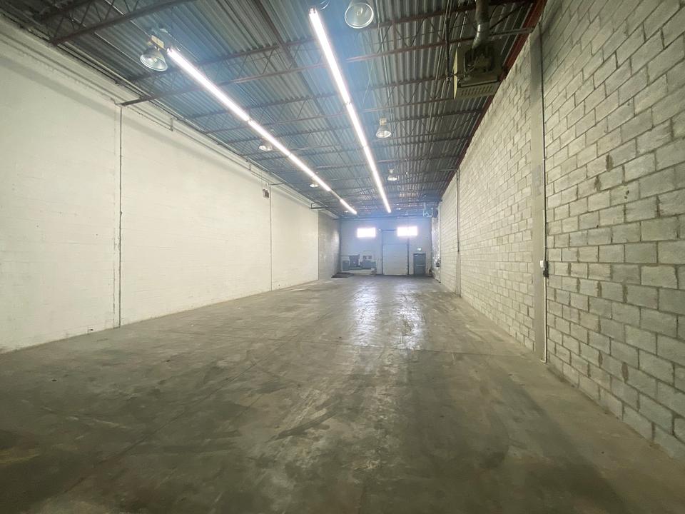 K - 227 Boulevard Brunswick, Pointe-Claire, QC