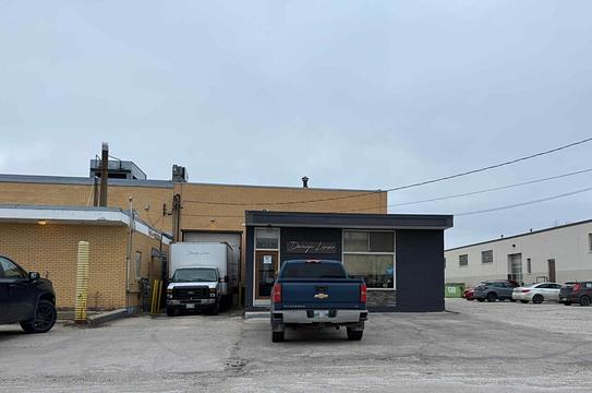 872 Bradford Street, Winnipeg, MB