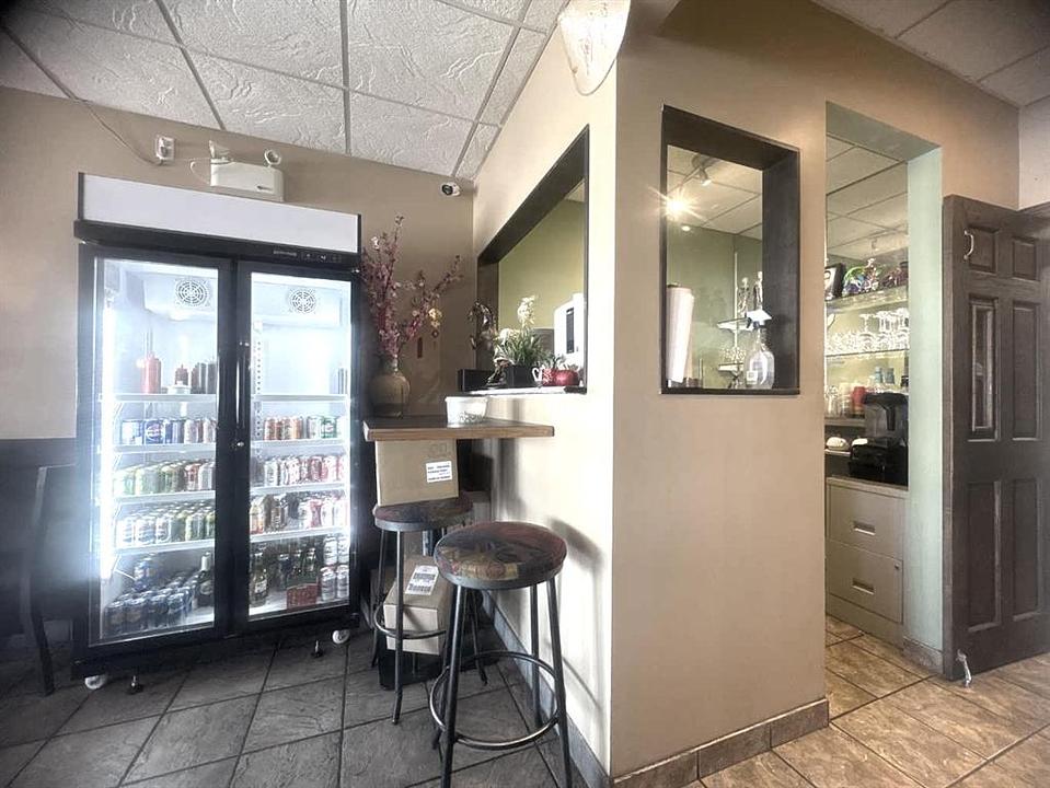 10 - 11225 30 Street Southwest, Calgary, AB