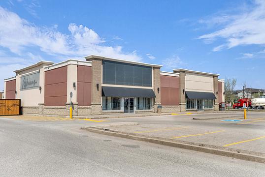 225 Betts Avenue, Saskatoon, SK
