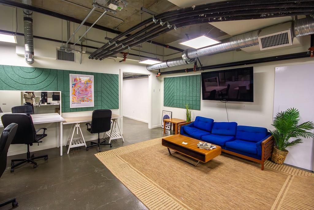 10 - 941 East Hastings Street, Vancouver, BC