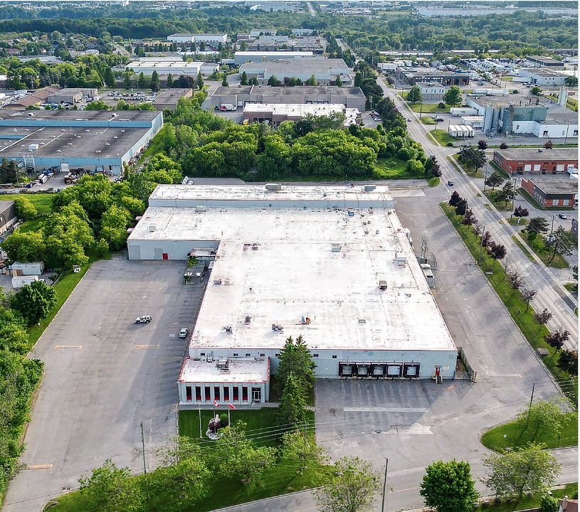 1 - 660 Monarch Avenue, Ajax, ON
