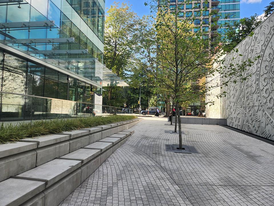 1280 Burrard St, Vancouver, BC