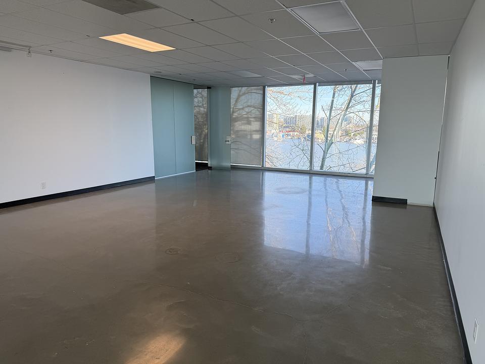 410 - 3820 Cessna Drive, Richmond, BC