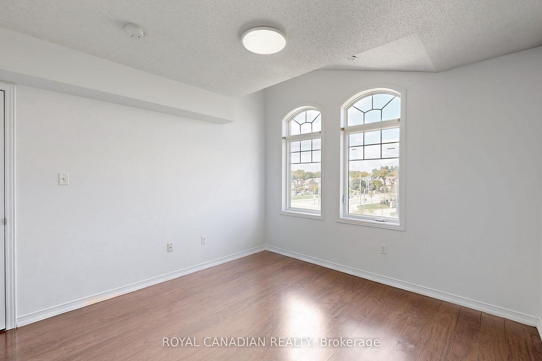 54 Chesterwood Crescent, Brampton, ON