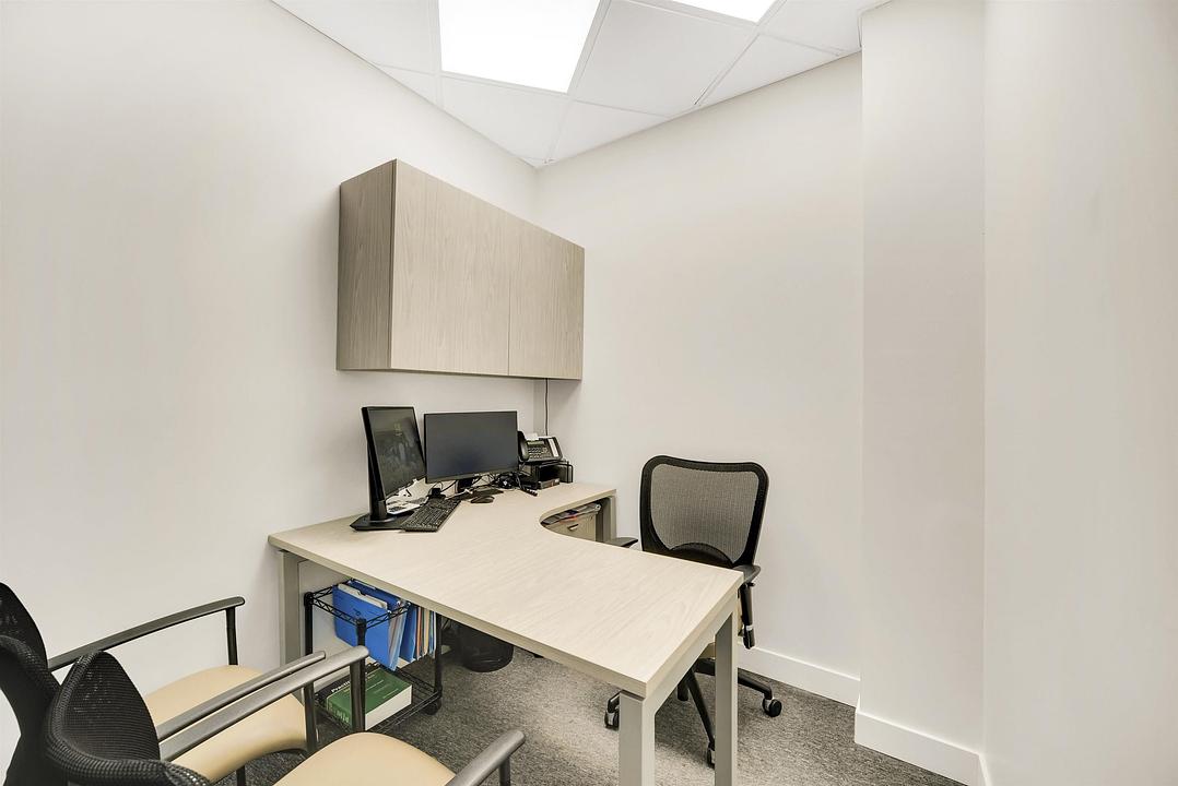 606 - 4538 Kingsway, Burnaby, BC