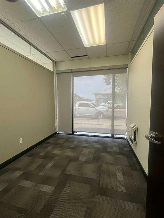 101 - 1111 Kingsway Avenue Southeast, Medicine Hat, AB
