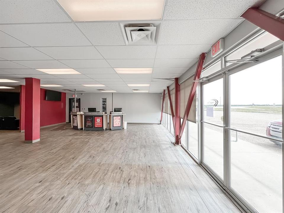 650 Sunrise Road, Peace River, AB