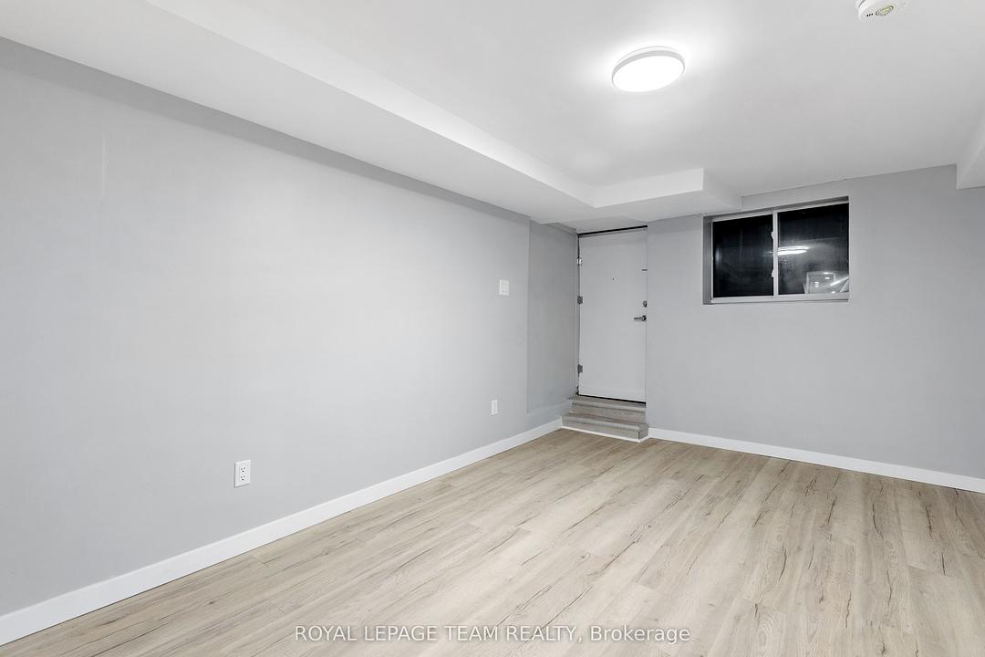 883 Somerset Street West, Ottawa, ON