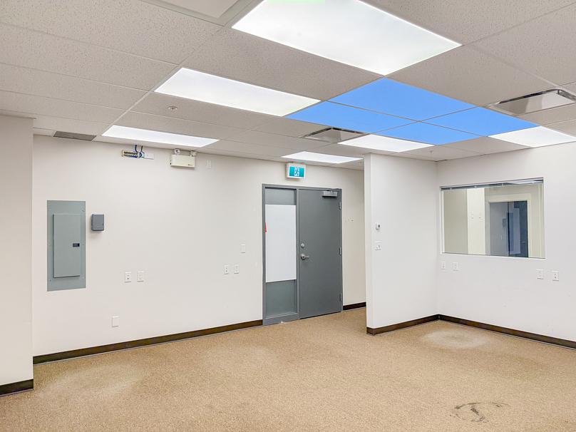 722 & 726 - 550 West Broadway, Vancouver, BC