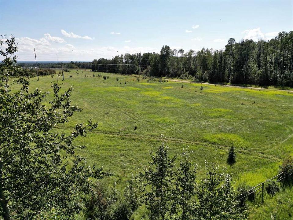 18032 Township Road 532A, YELLOWHEAD COUNTY, AB
