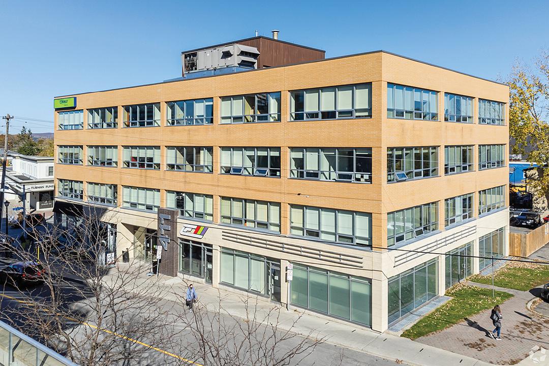 200 - 411 Roosevelt Ave, Ottawa, ON
