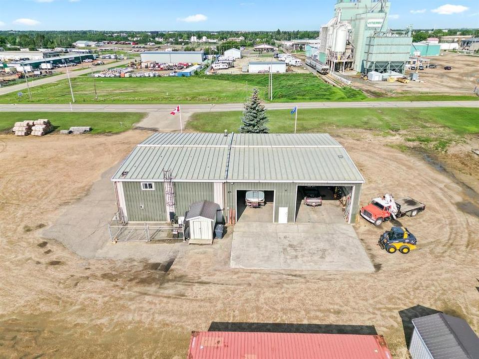 4707 39 Street, Camrose, AB