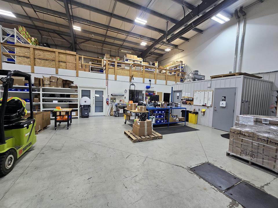 901 17 Avenue, Nisku, AB