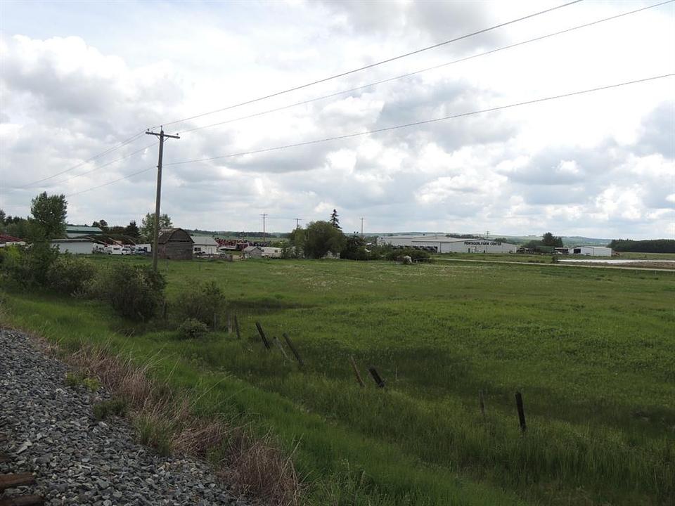 3910 Alberta 12, Lacombe, AB