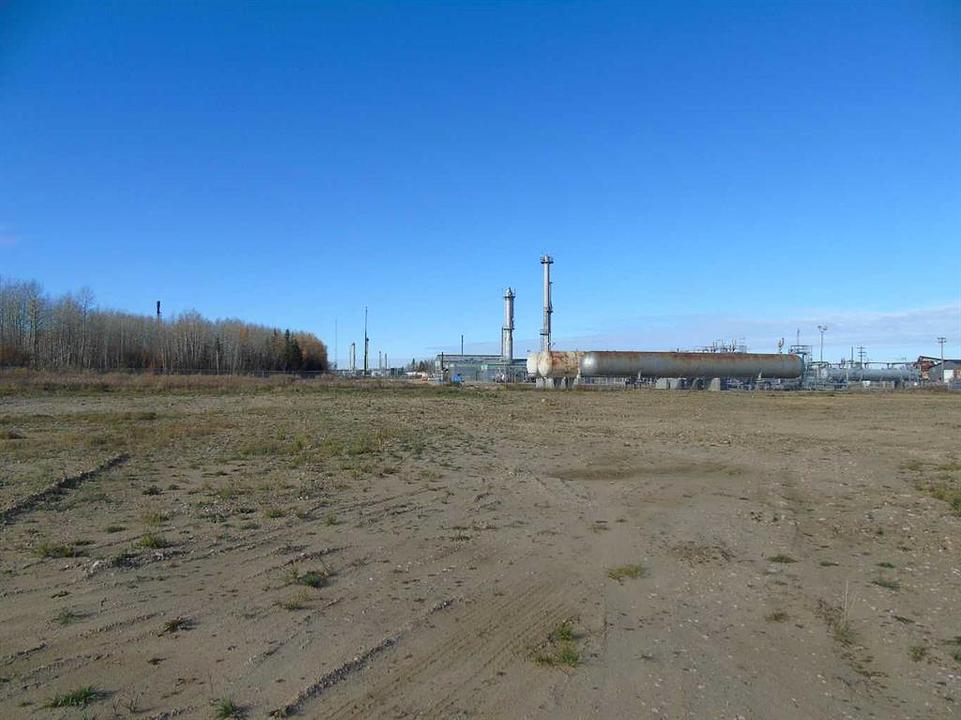 West Mitsue Ind Road, Slave Lake, AB
