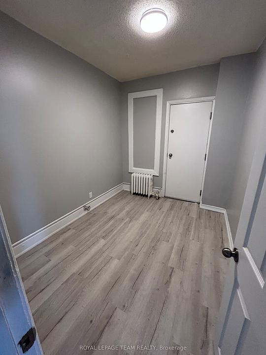 883 Somerset Street West, Ottawa, ON