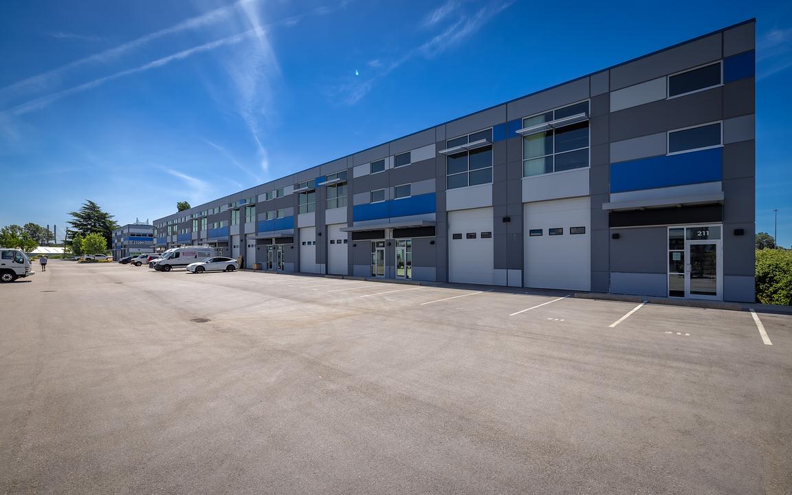 23251 Fraserwood Way, Richmond, BC