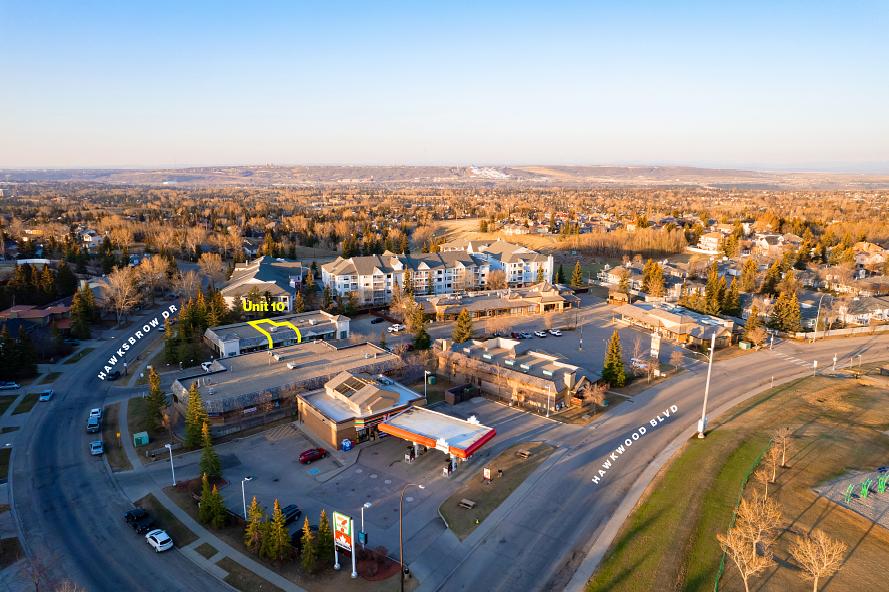 10 - 217 Hawksbrow Dr NW, Calgary, AB