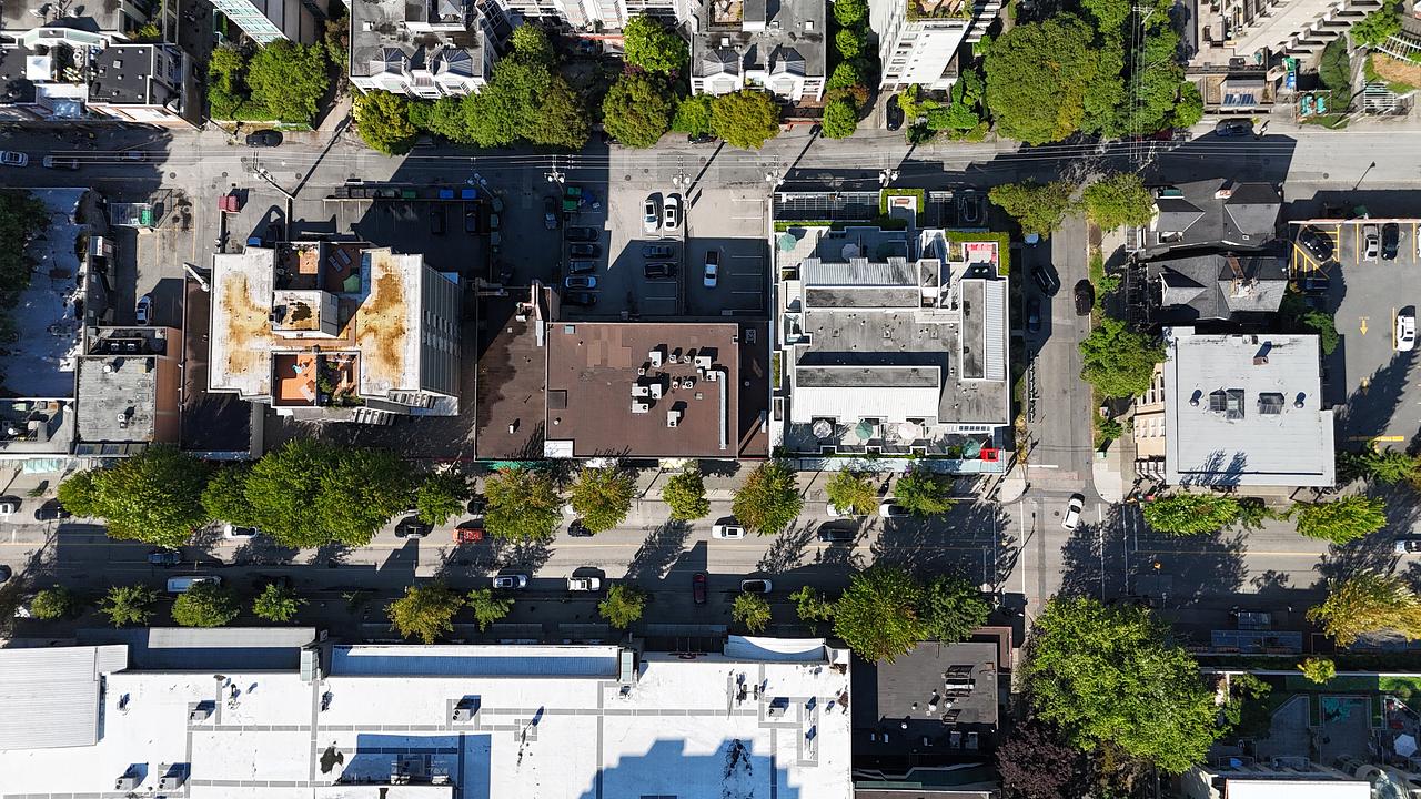 1725 Robson Street, Vancouver, BC