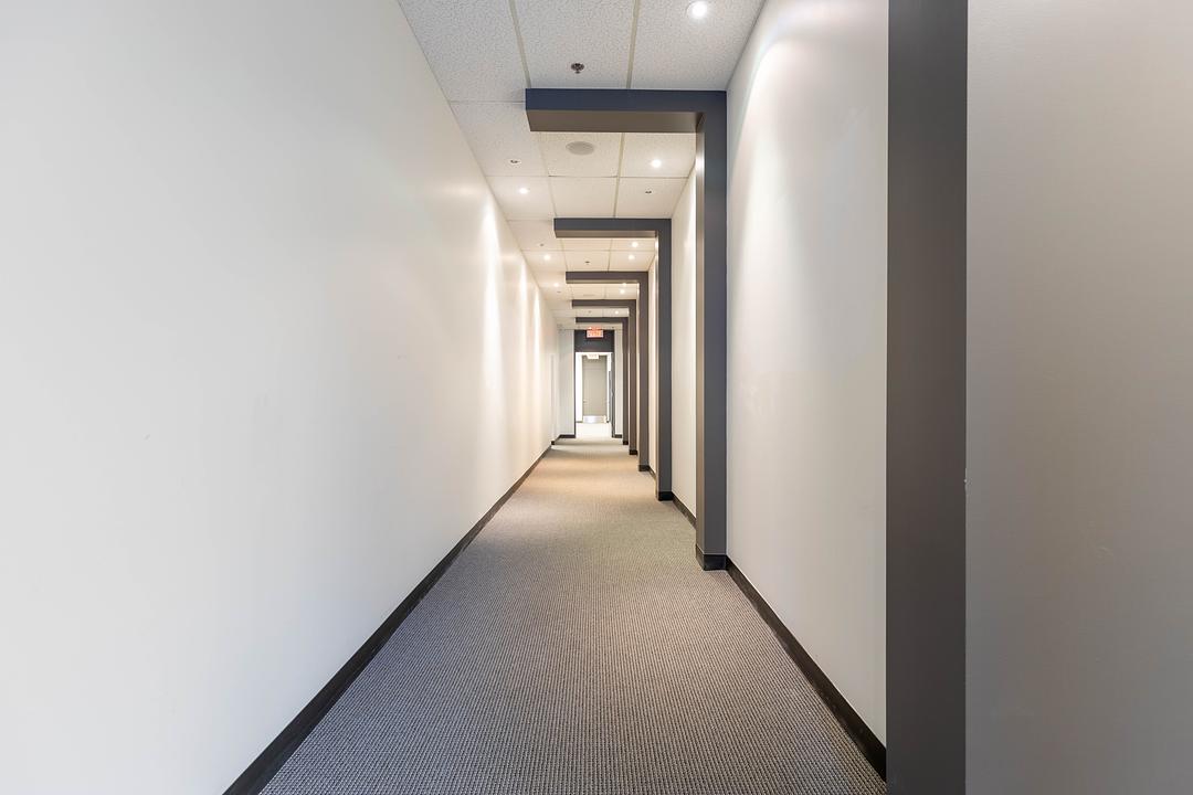 4939 Rue Lévy, Saint-Laurent, QC