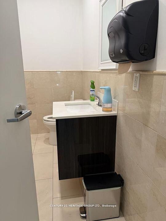 208 - 2875 14th Avenue, Markham, ON