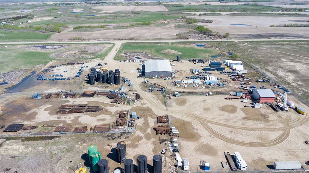 NW 33-49-27-3, Rural, SK