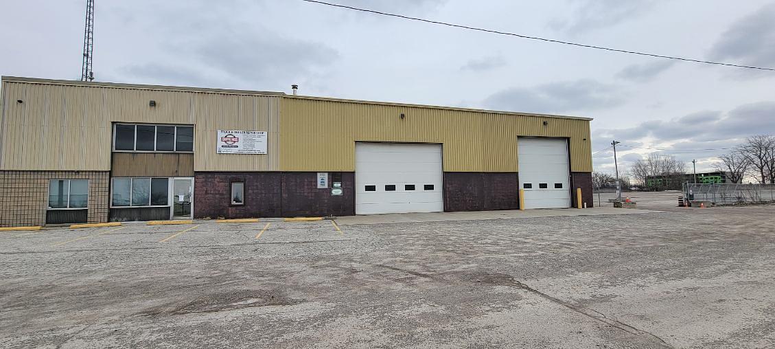 195 Bothwell Street, Chatham, ON