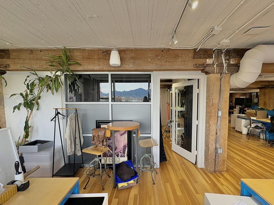 200 - 55 Water Street, Vancouver, BC