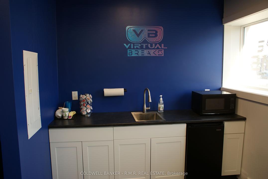 200-202 - 172 King Street East, Oshawa, ON