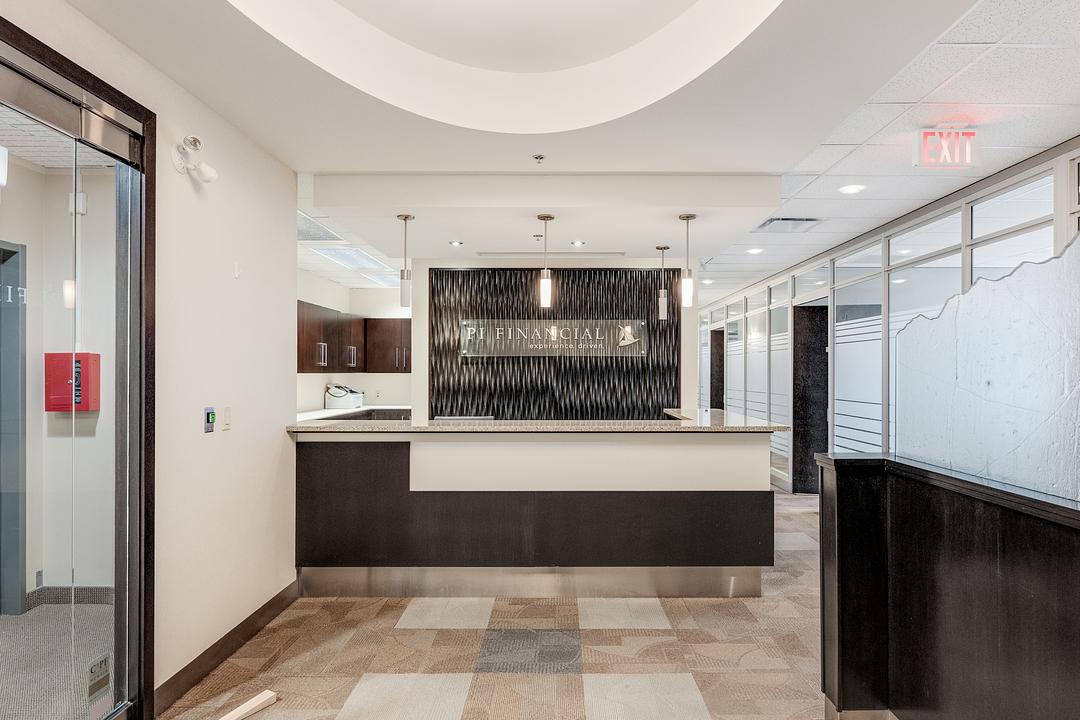 620 - 880 Douglas Street, Victoria, BC