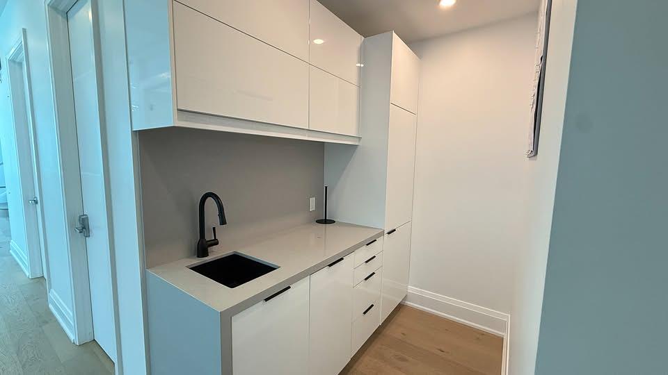 12 - 1 - 2380 Bristol Circle, Oakville, ON
