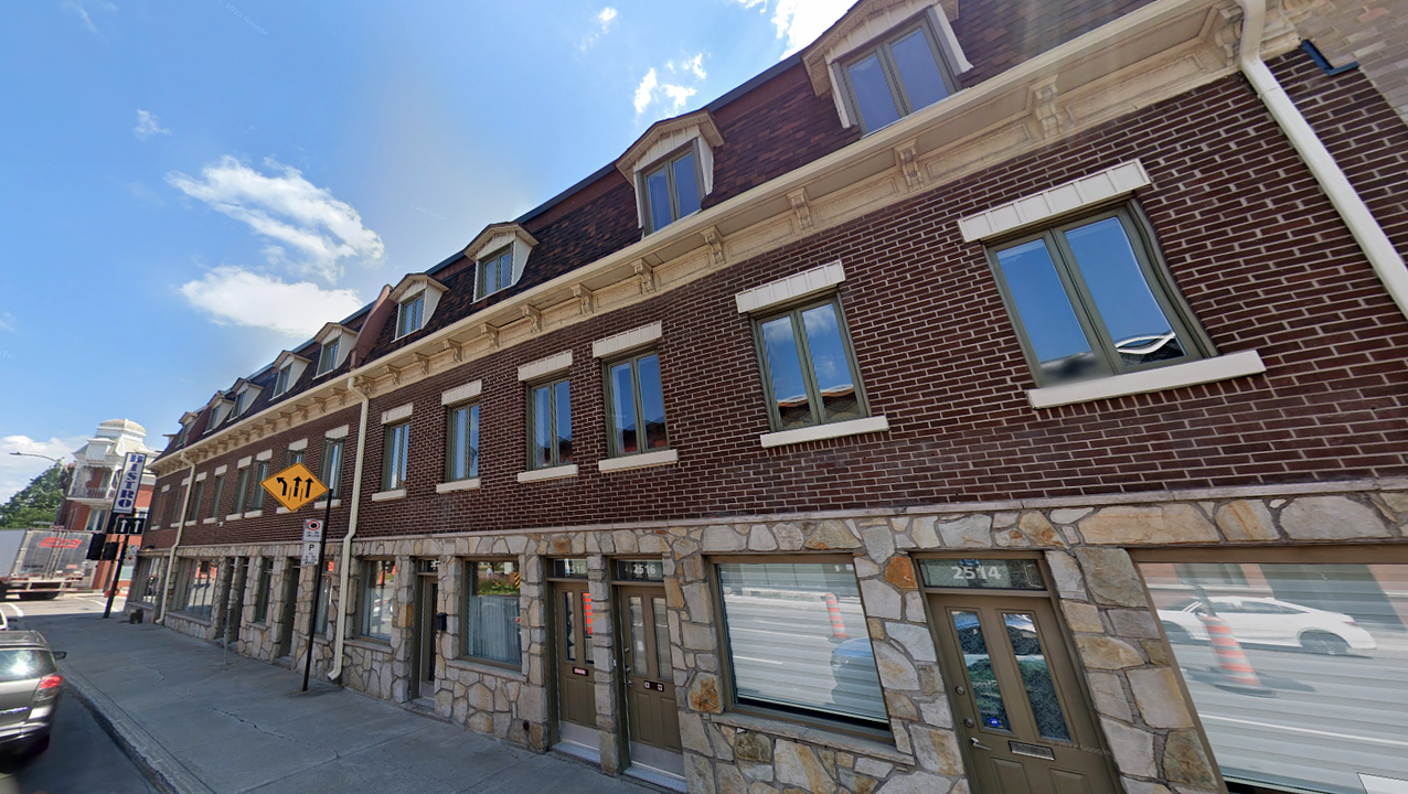 2514 Rue Sainte-Catherine Est, Montréal, QC