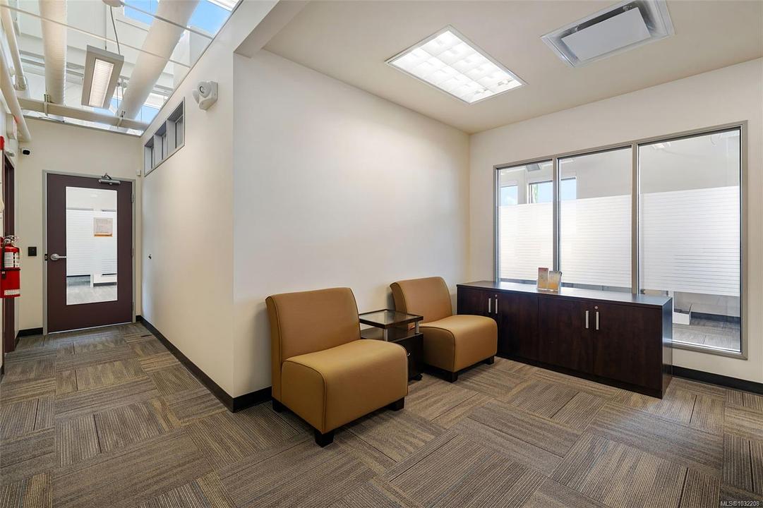 300-305 - 388 Harbour Road, Victoria, BC
