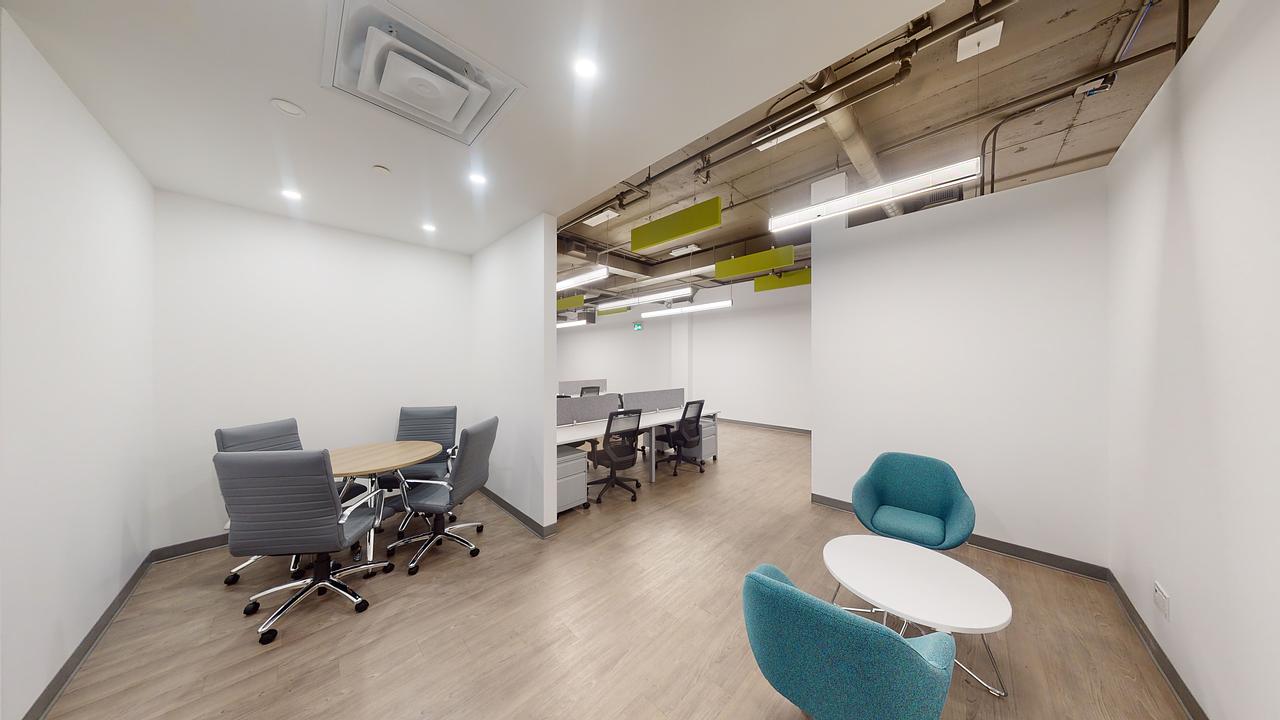 621 - 111 Peter Street, Toronto, ON