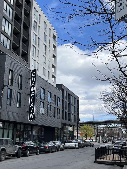 1703 Rue Sainte-Catherine Est, Montréal, QC