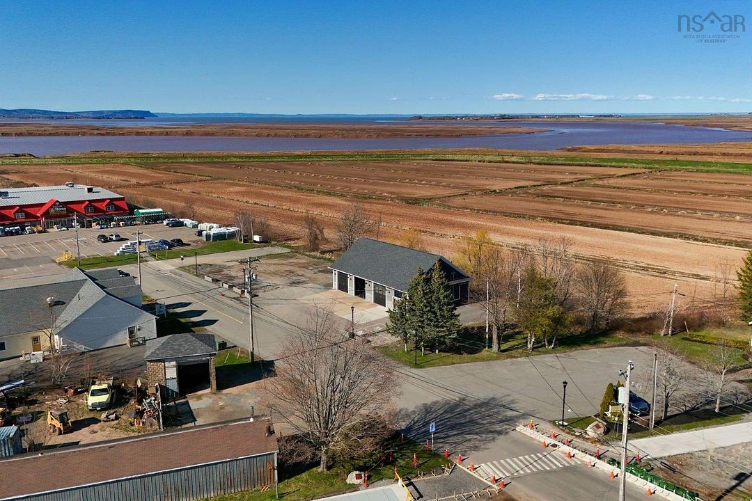33 Elm Avenue, Wolfville, NS