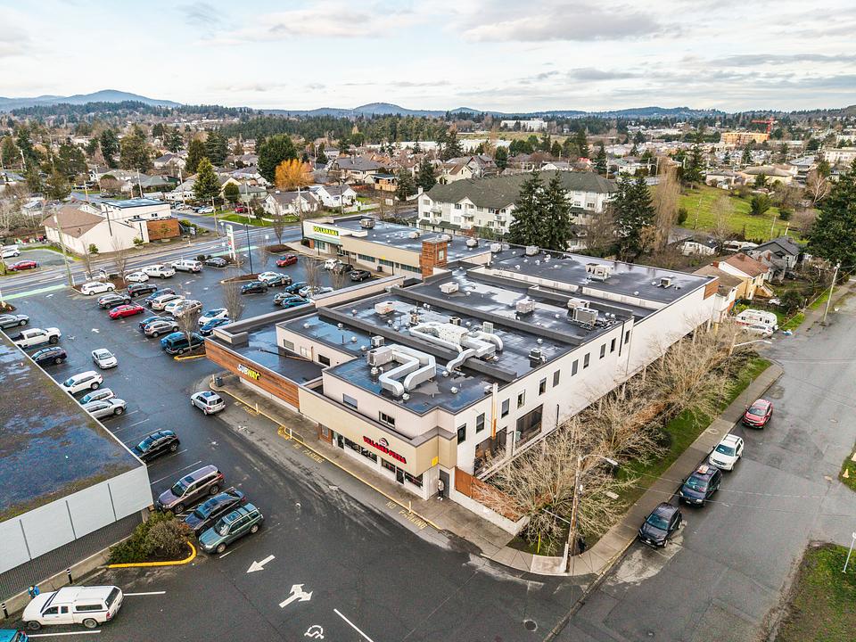 2929 Tillicum Road, Victoria, BC