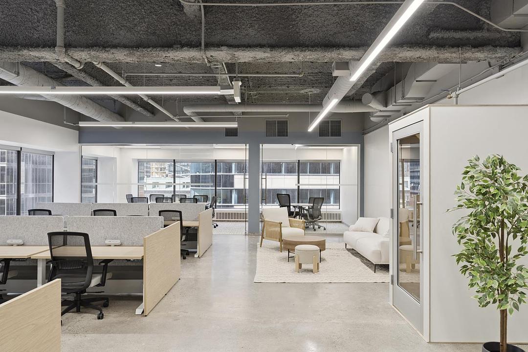 700 - 155 University Avenue, Toronto, ON