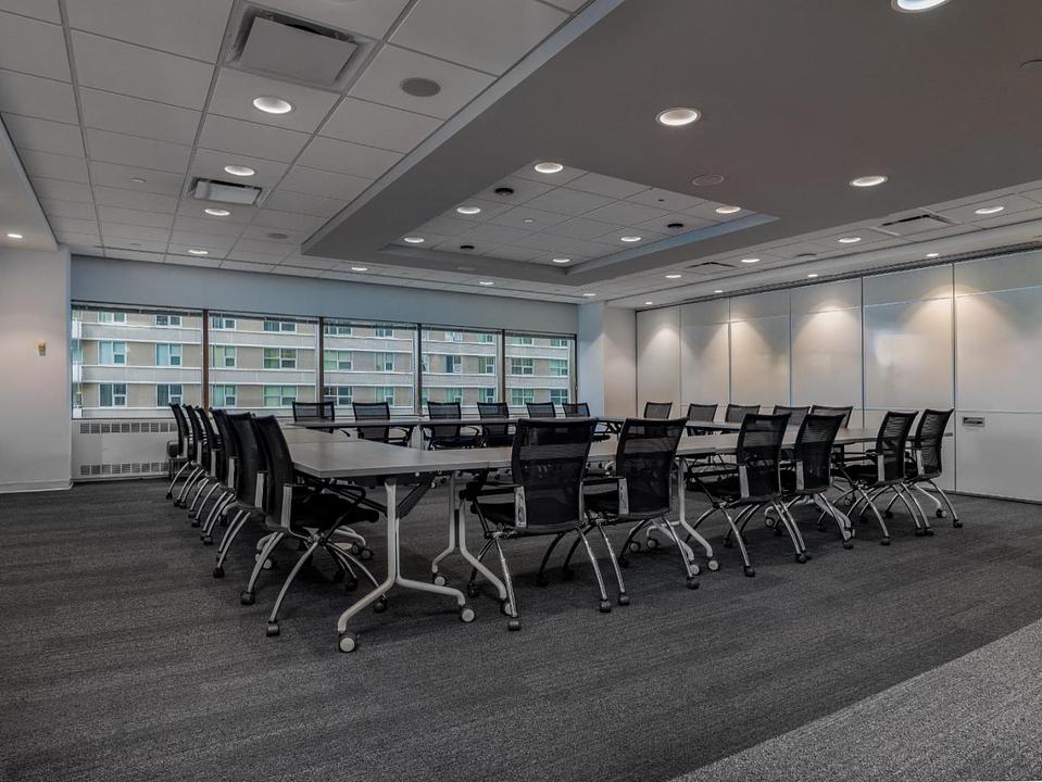 2810    - Show Suite - 605 5 Avenue Southwest, Calgary, AB