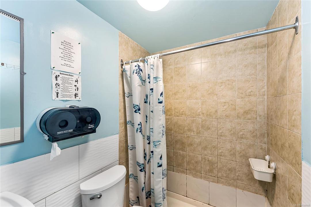 1608 Quadra Street, Victoria, BC