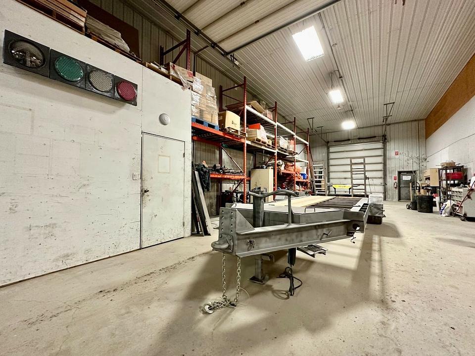 200 Caron Road, Headingley, MB
