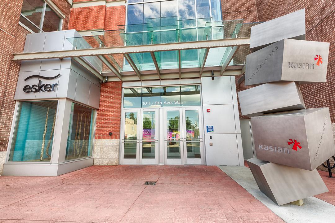 1016 & 1011 - 1011 9 Avenue Southeast, Calgary, AB