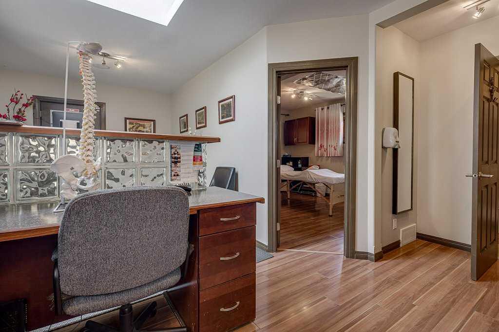 4606 48 Avenue, Red Deer, AB
