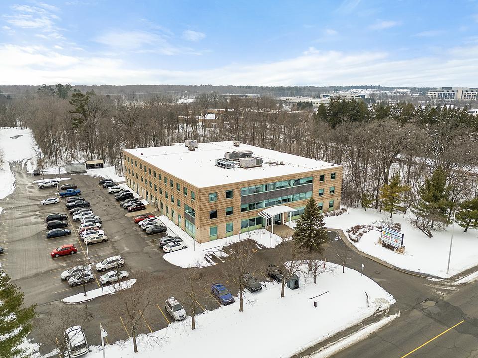 1 Hines Road, Ottawa, ON