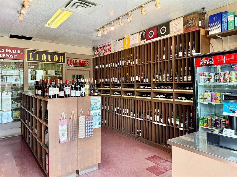 3 - 50 Elizabeth Street, Okotoks, AB