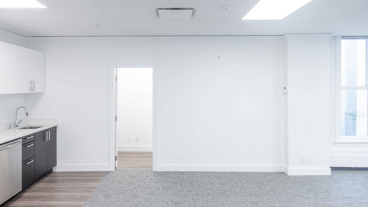 525 - 744 West Hastings Street, Vancouver, BC